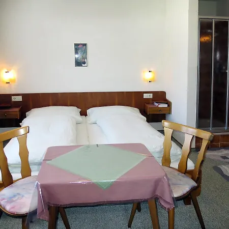 Lejlighed Ferienwohnung Pettneu 115w *