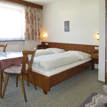 Ferienwohnung Pettneu 115w Apartment *